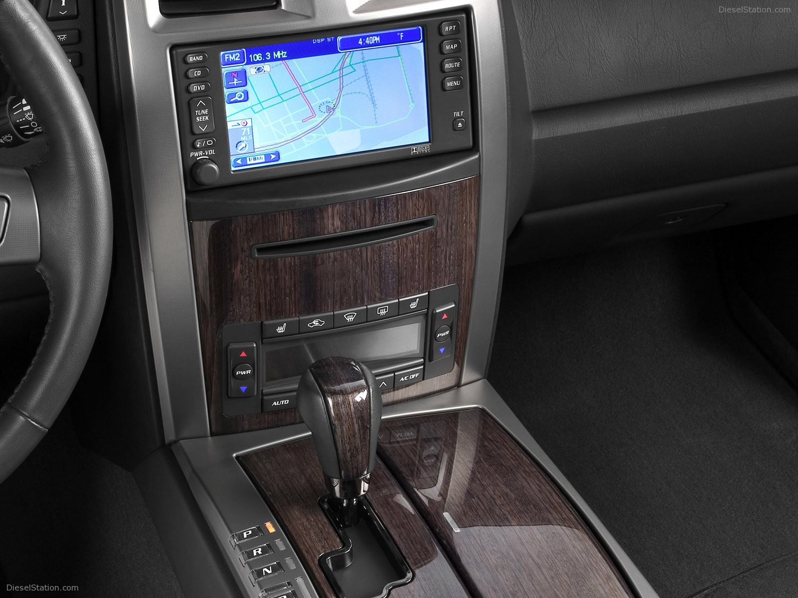 Cadillac XLR V